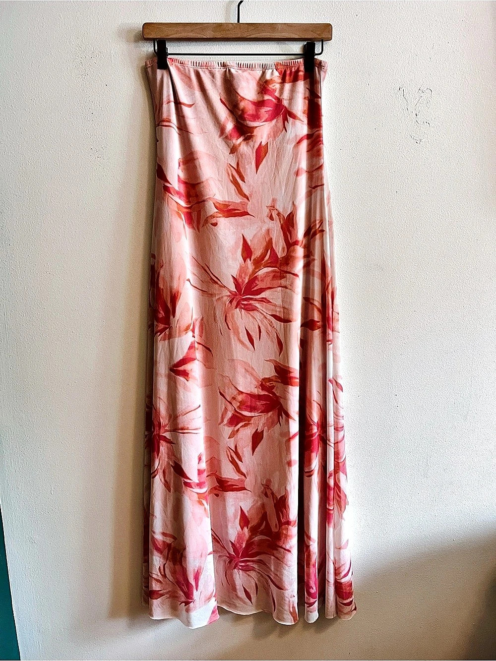 see you monday pink floral strapless dress